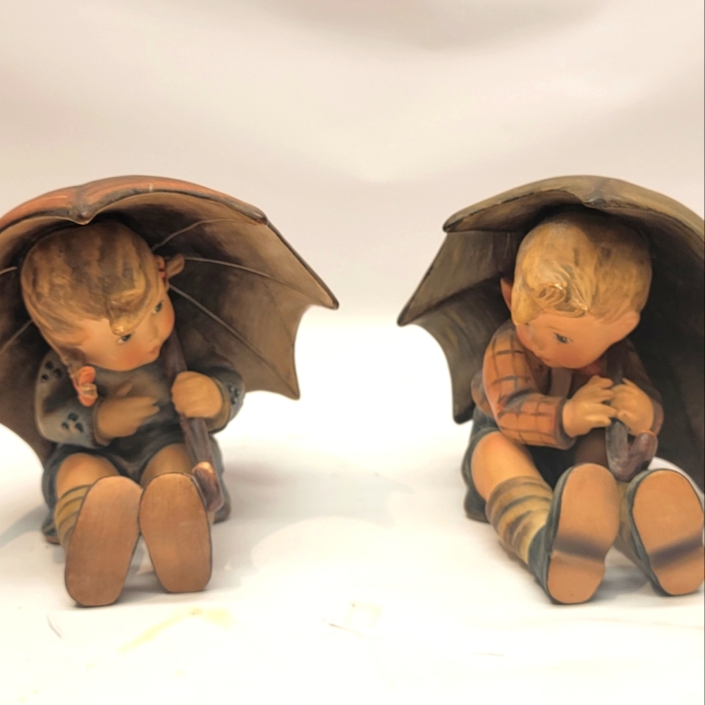 Hummel Umbrella boy and girl